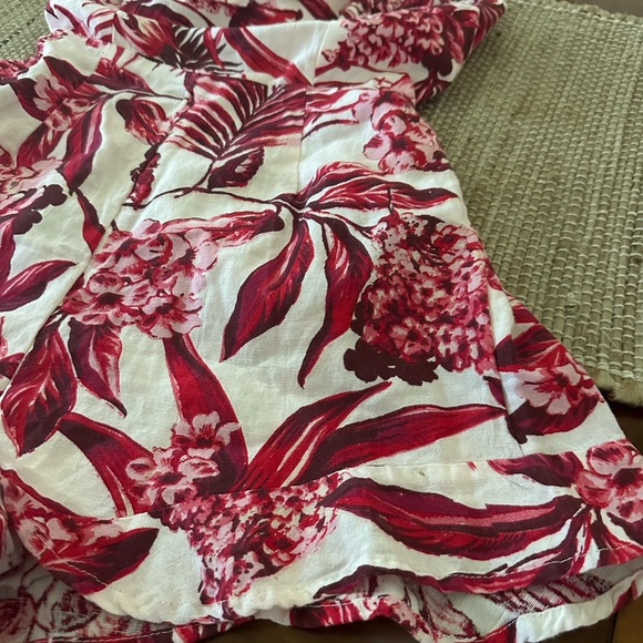 EUC Japna Romper White/Red Floral Size Small - Picture 7 of 8